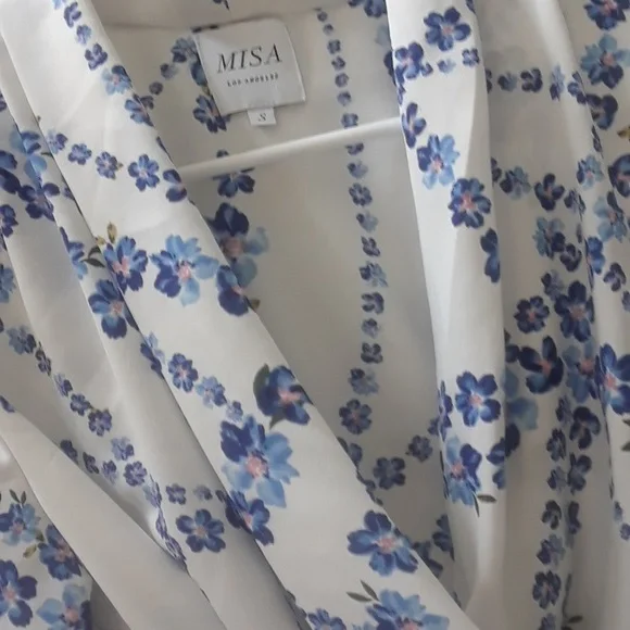 MISA LOS ANGELES..WRAP VICOSE BLOUSE.. - Picture 4 of 8